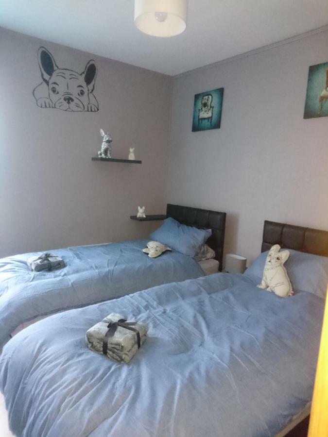 Belle'S Retreat Bed & Breakfast Saint-Jean-de-Sauves Екстериор снимка